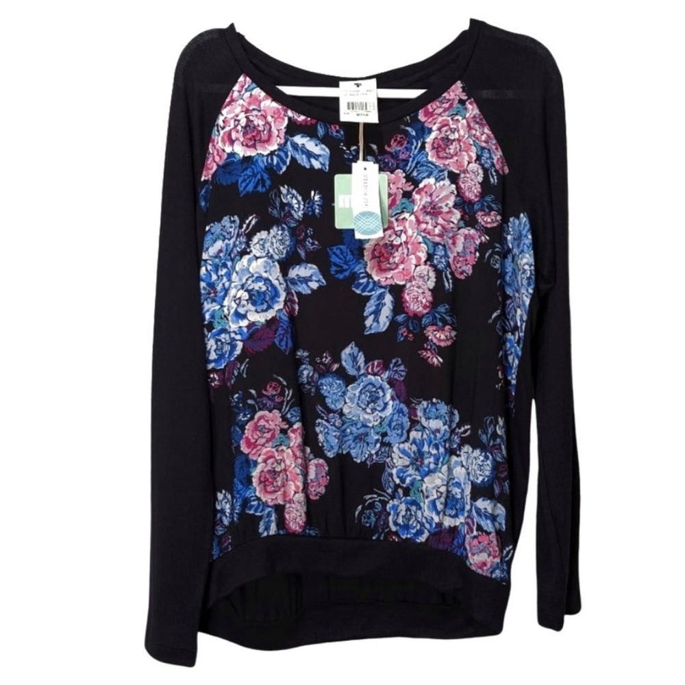 Kut from the Kloth Benter Mixed Material Rose Top